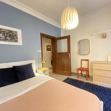 Capacious Flat Near Taksim Square In Beyoglu